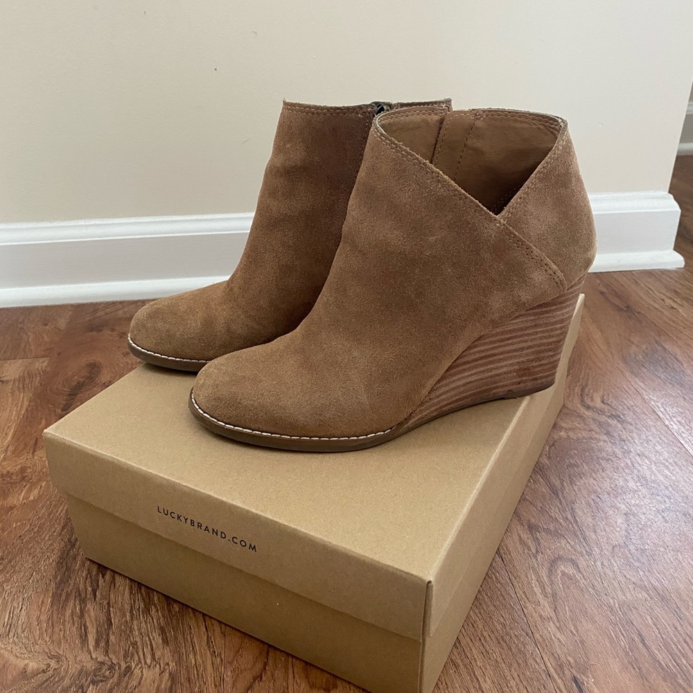 Heeled Wedges